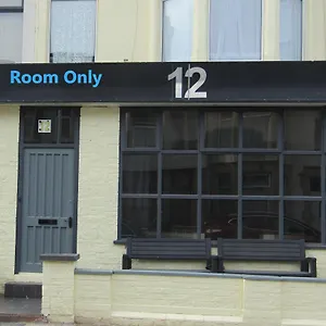 Bed & Breakfast No12 South Shore, Blackpool